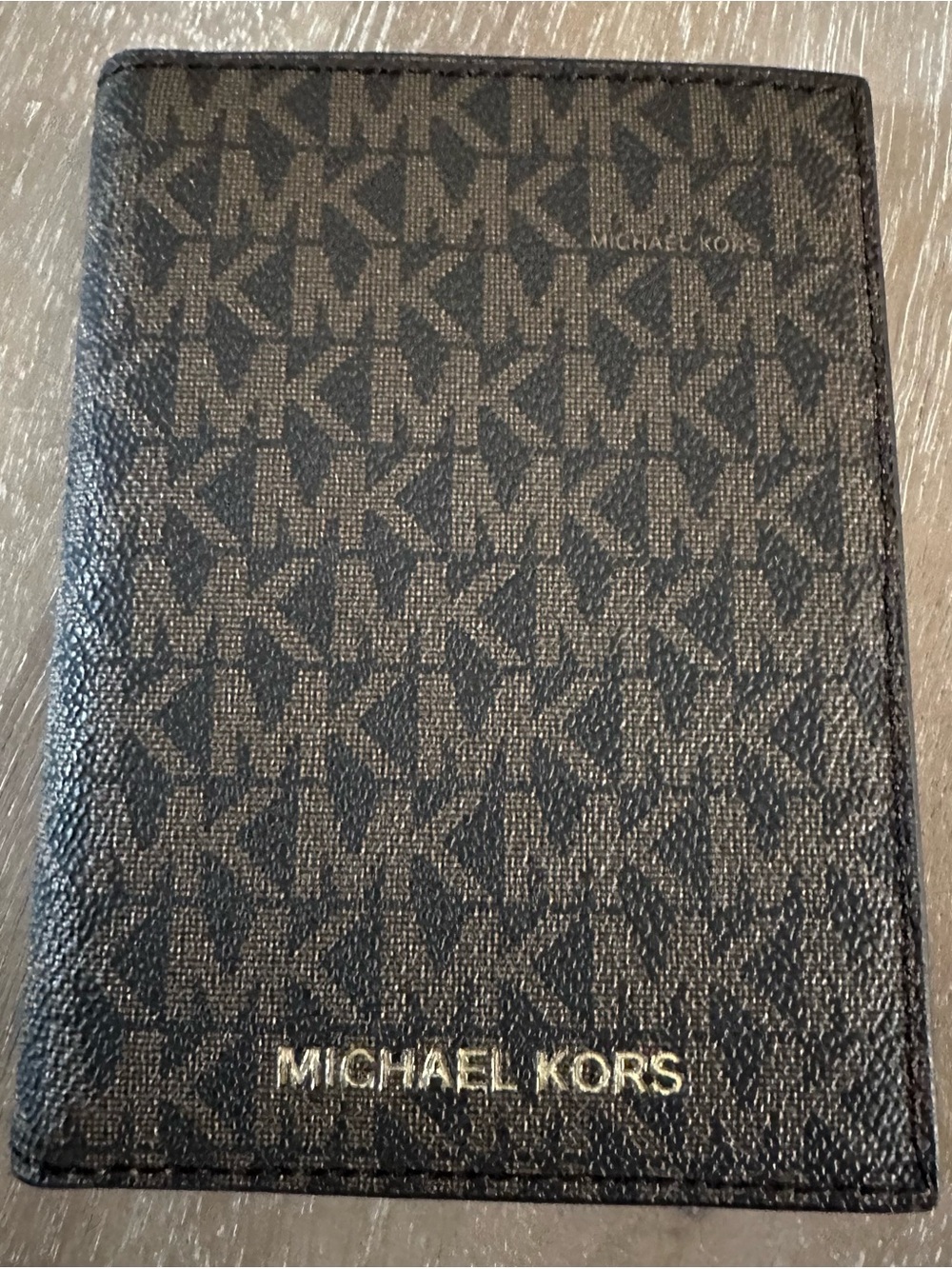 Michael Kors Logo MK Monogram Passport holder - Brown - Like New